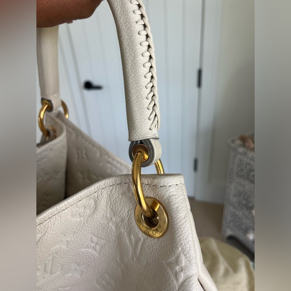 LOUIS VUITTON ARTSY BAG - Picture 8 of 9